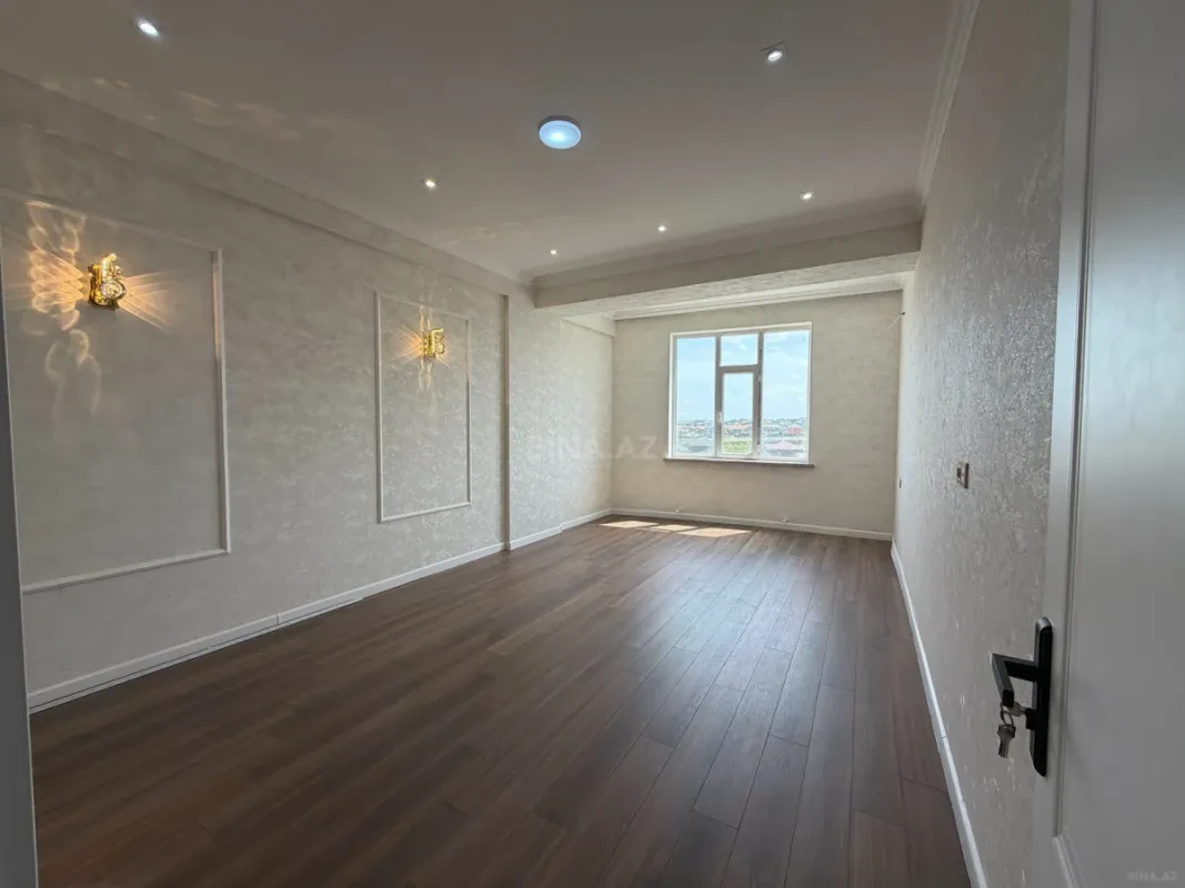 Satılır 2 otaqlı mənzil 56 m²
