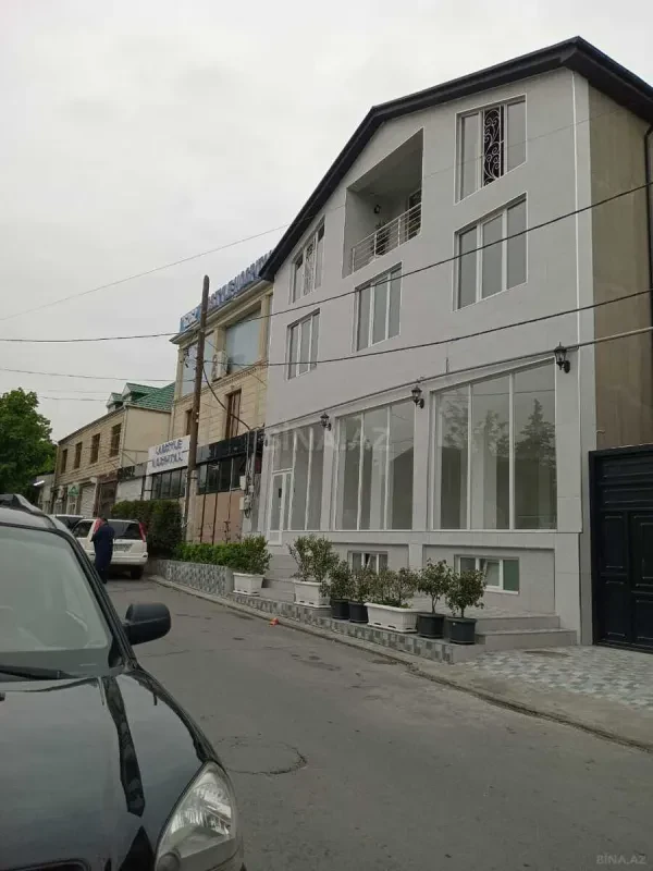 Kirayə verilir 2 otaqlı mənzil 400 m²