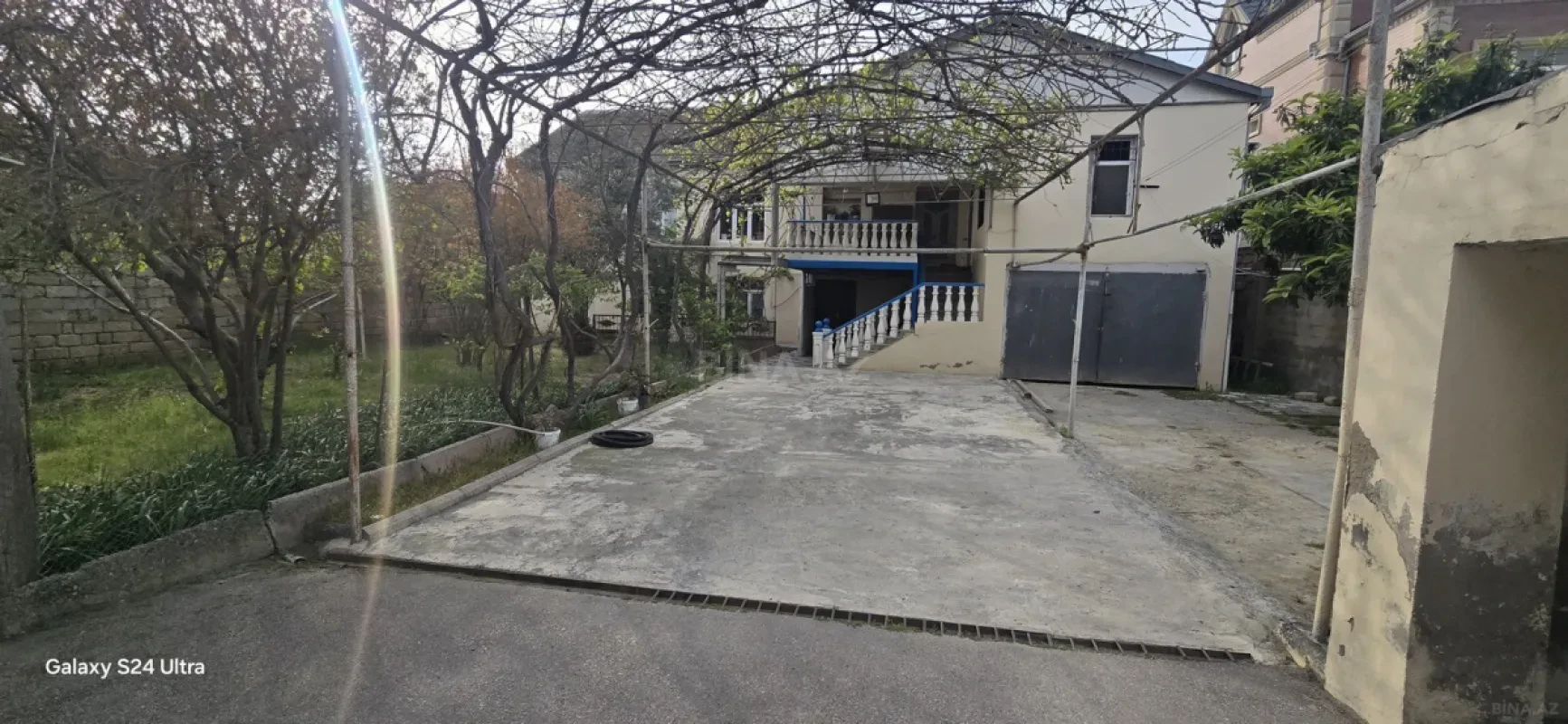 Satılır 7 otaqlı həyət evi 300 m²