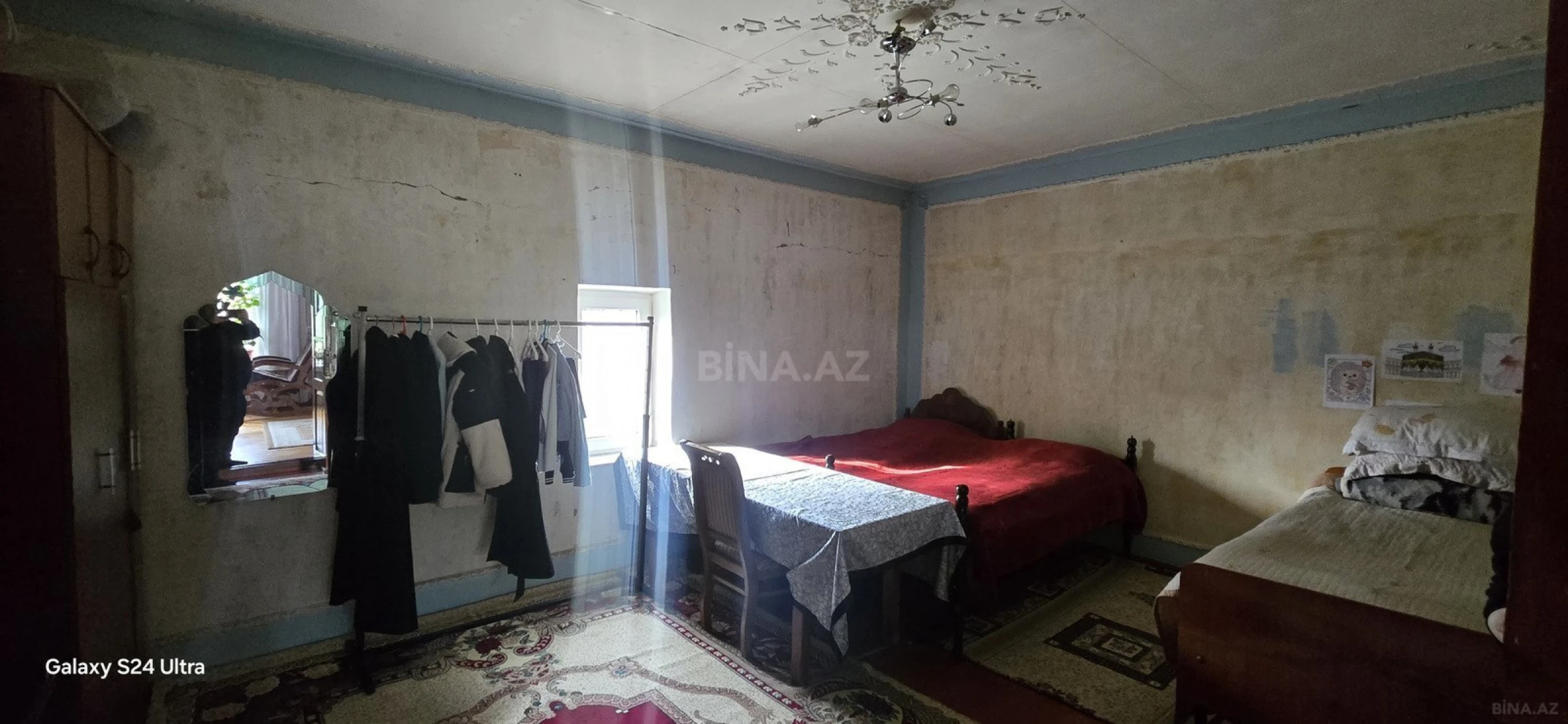 Satılır 7 otaqlı həyət evi 300 m²
