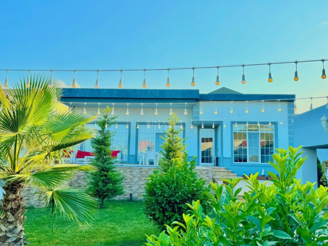 Kirayə verilir 4 otaqlı həyət evi 200 m²
