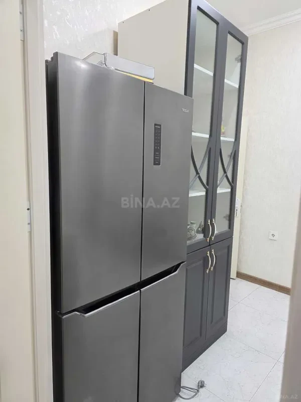 Kirayə verilir 3 otaqlı mənzil 103 m²