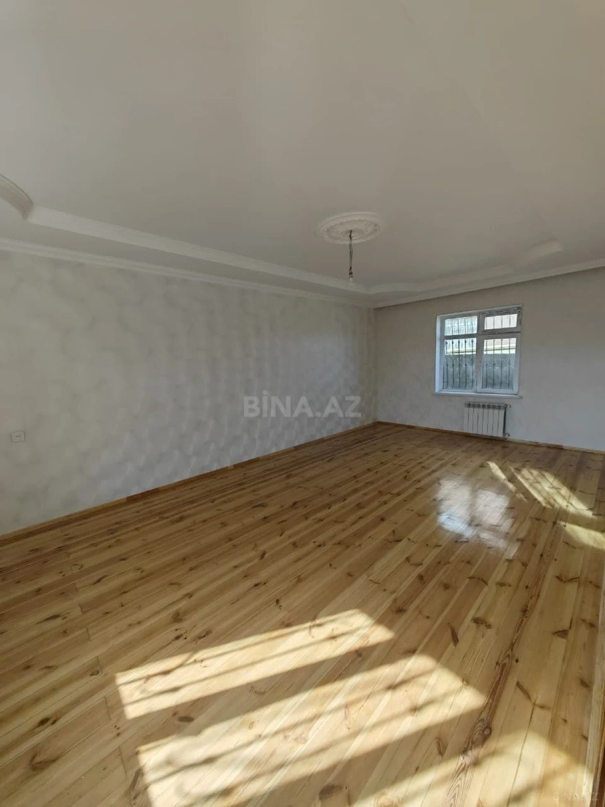 Satılır 4 otaqlı həyət evi 124 m²