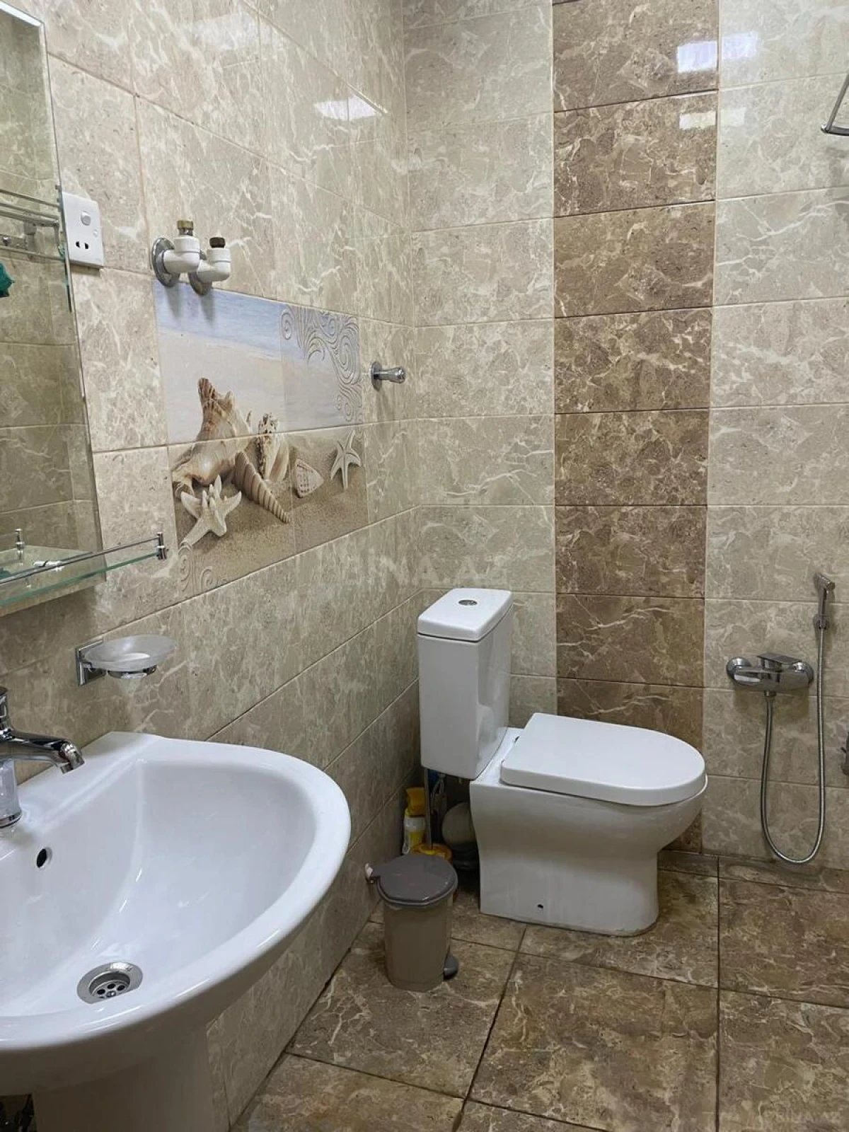Kirayə verilir 2 otaqlı mənzil 53 m²