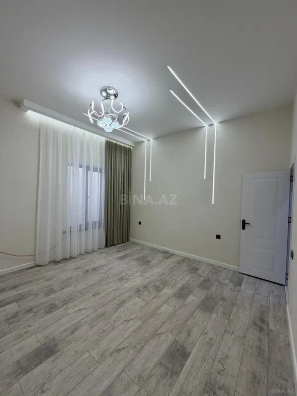 Satılır 4 otaqlı həyət evi 140 m²