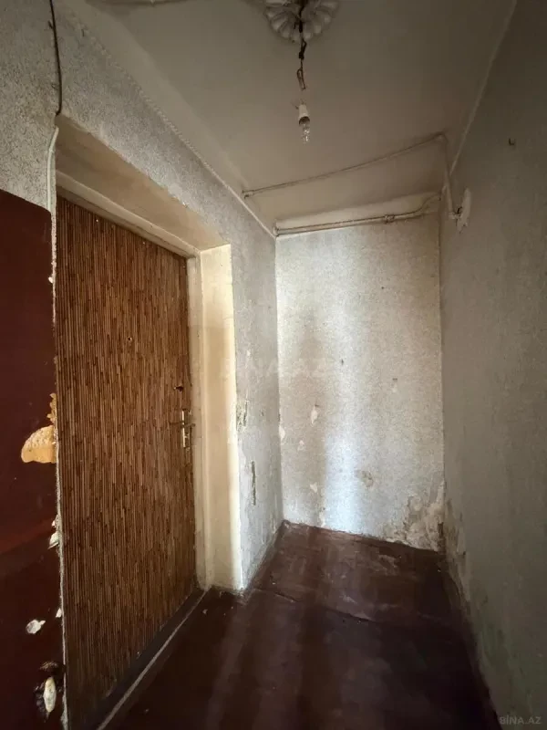 Satılır 2 otaqlı mənzil 42 m²