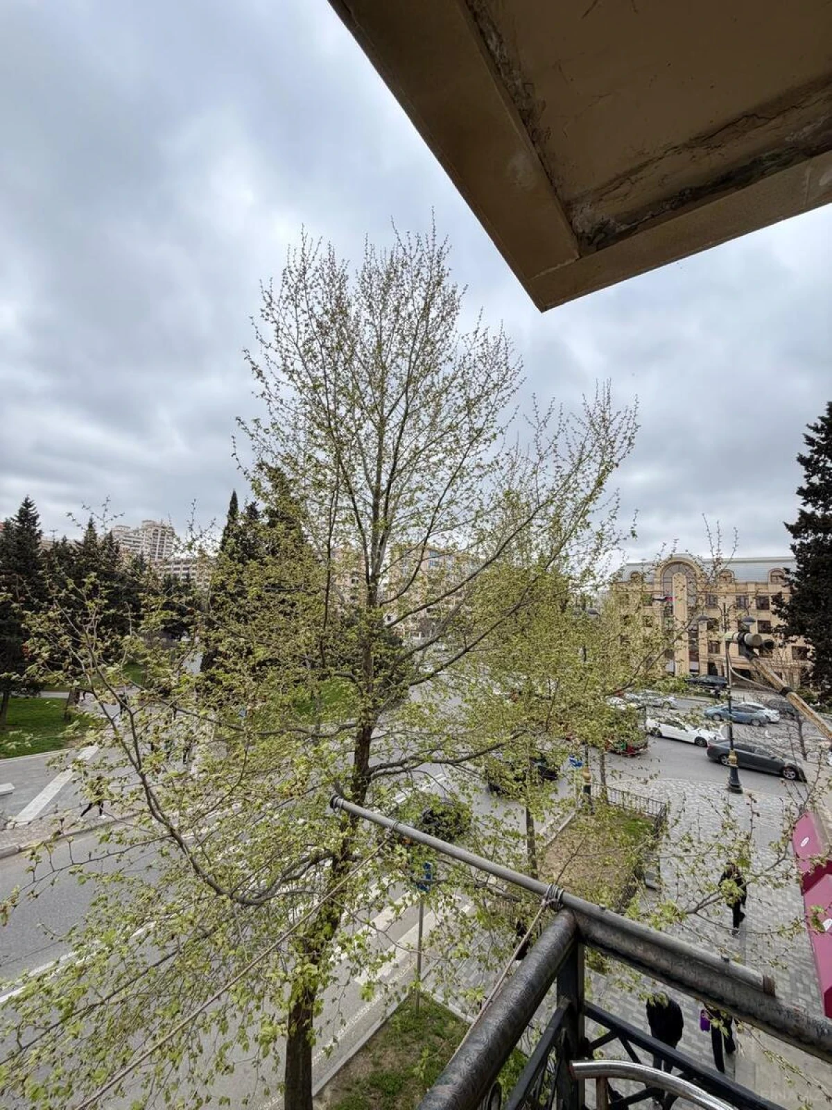 Satılır 2 otaqlı mənzil 42 m²