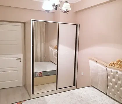 Kirayə verilir 2 otaqlı mənzil 55 m²