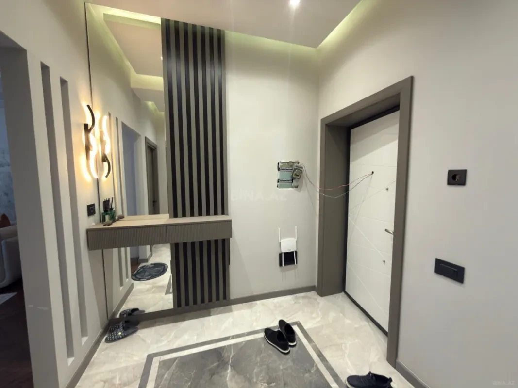 Kirayə verilir 3 otaqlı mənzil 95 m²
