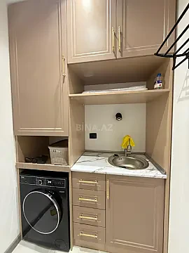 Kirayə verilir 3 otaqlı mənzil 95 m²