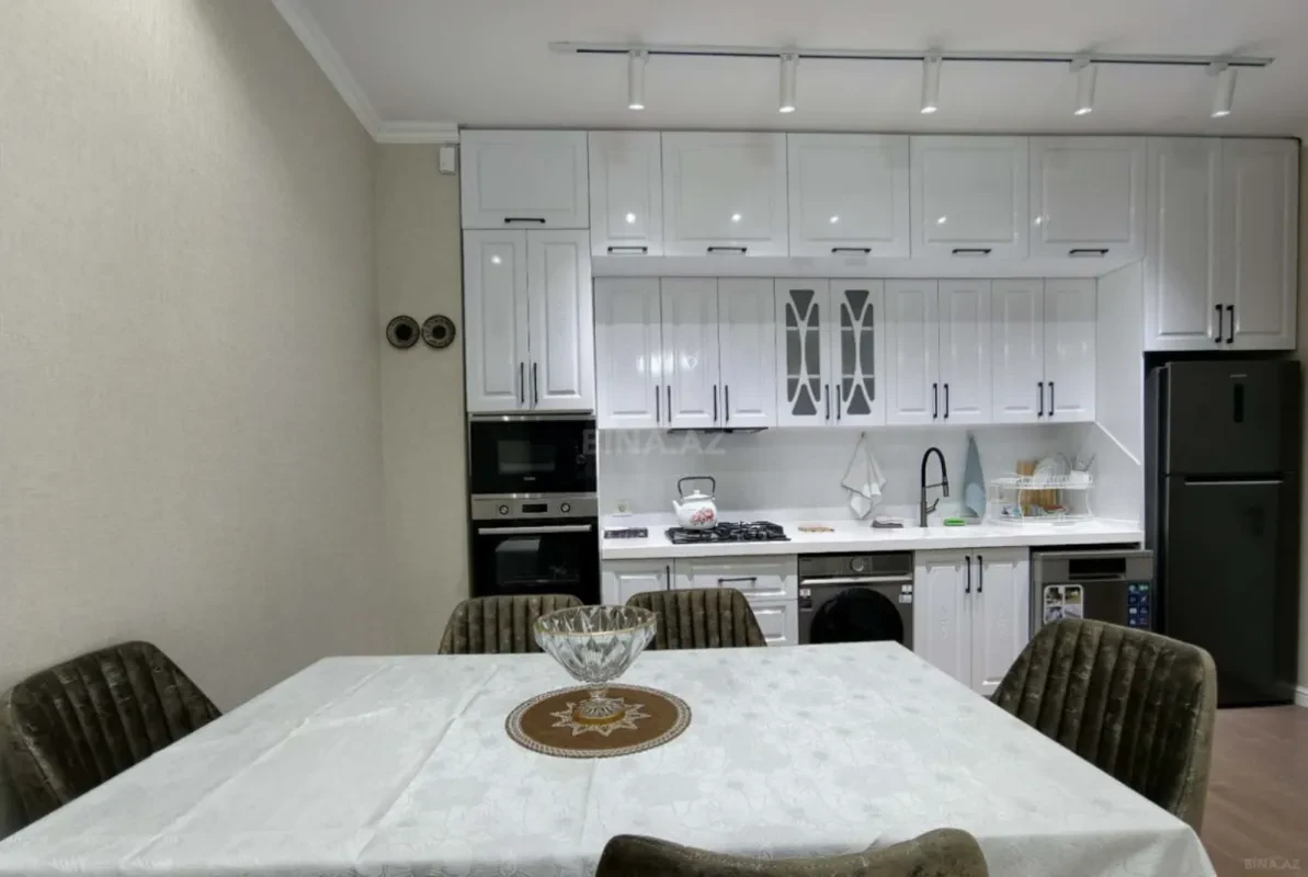 Kirayə verilir 3 otaqlı mənzil 76 m²