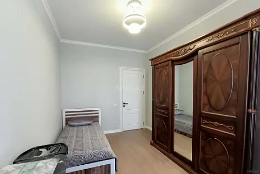 Kirayə verilir 3 otaqlı mənzil 76 m²