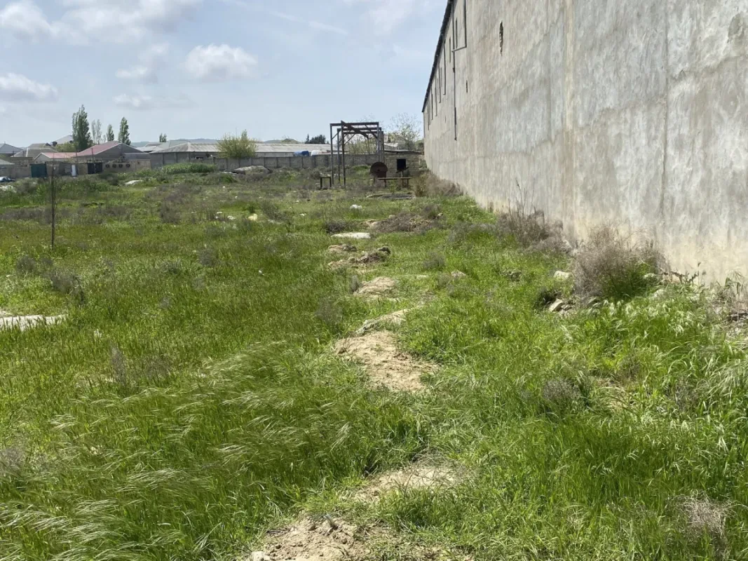 Satılır torpaq sahəsi 3 m²