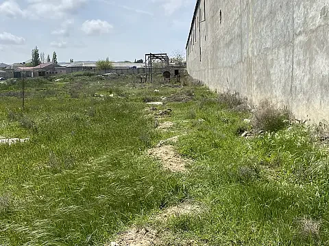 Satılır torpaq sahəsi 3 m²