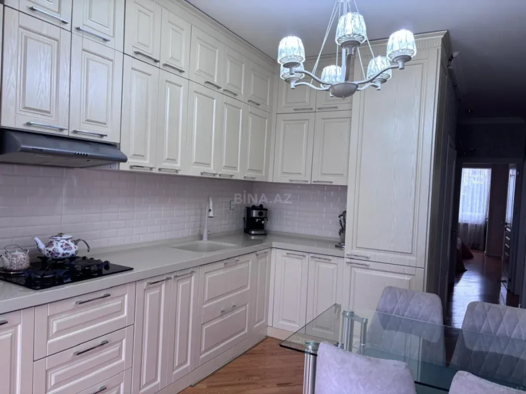 Satılır 3 otaqlı mənzil 85 m²