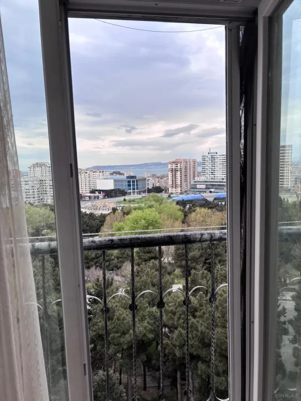 Satılır 3 otaqlı mənzil 85 m²