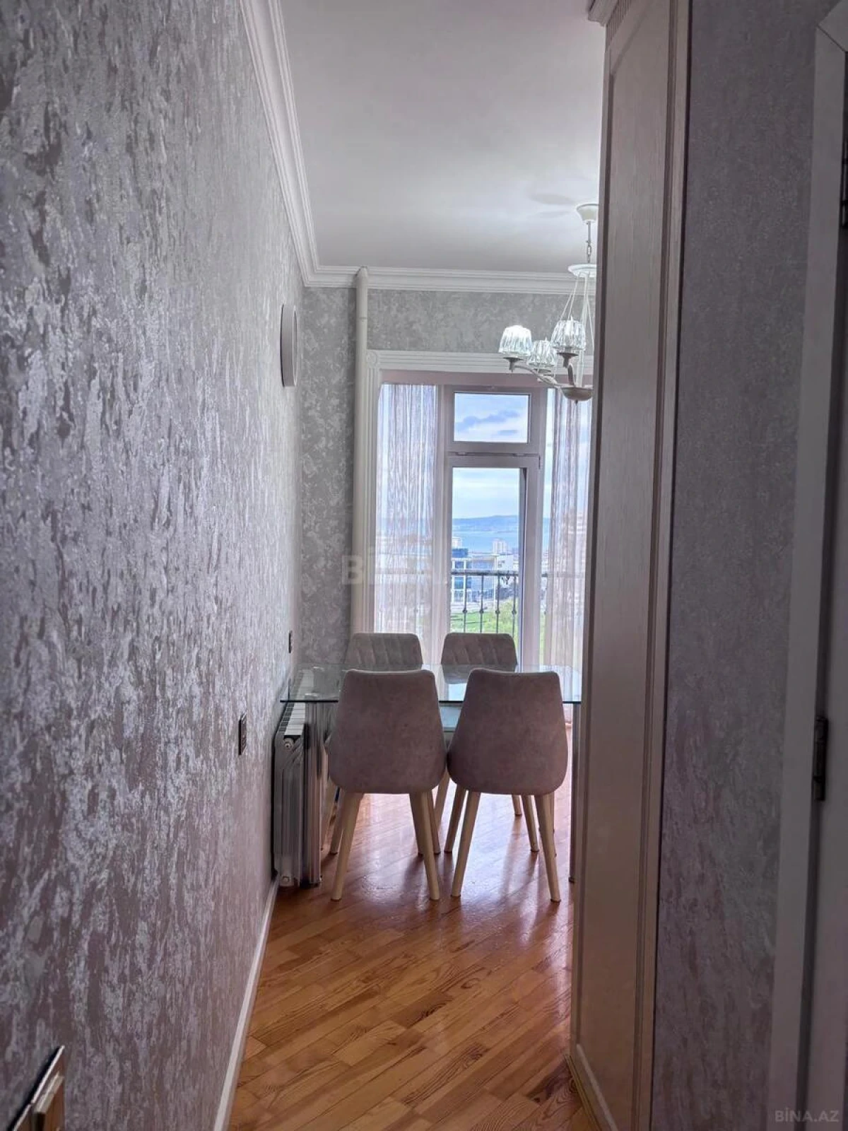 Satılır 3 otaqlı mənzil 85 m²