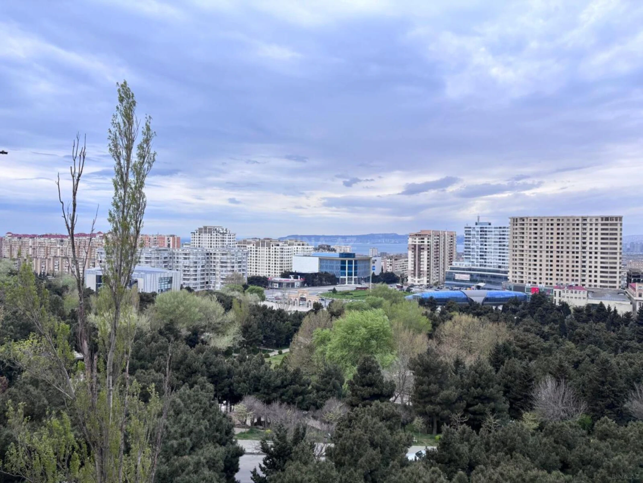 Satılır 3 otaqlı mənzil 85 m²