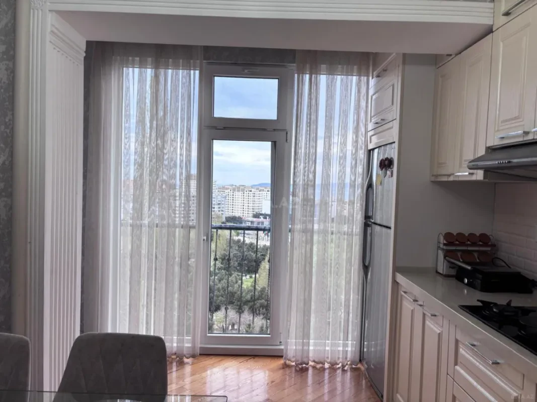 Satılır 3 otaqlı mənzil 85 m²