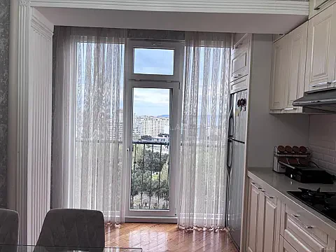 Satılır 3 otaqlı mənzil 85 m²