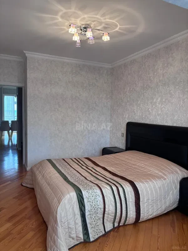 Satılır 3 otaqlı mənzil 85 m²