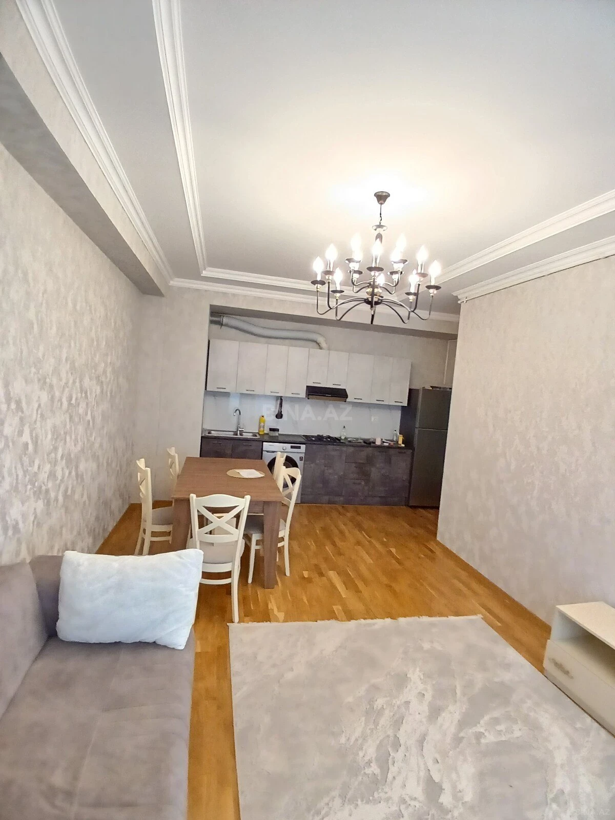 Kirayə verilir 3 otaqlı mənzil 85 m²