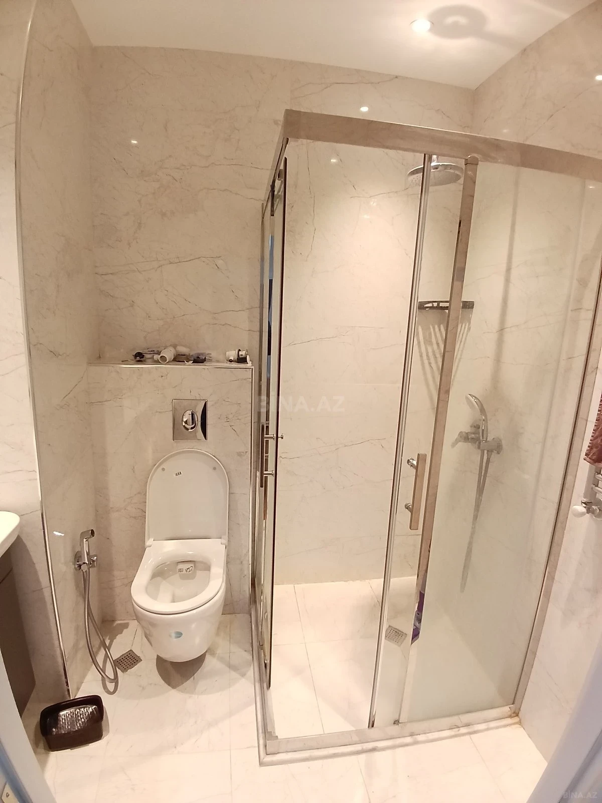 Kirayə verilir 3 otaqlı mənzil 85 m²