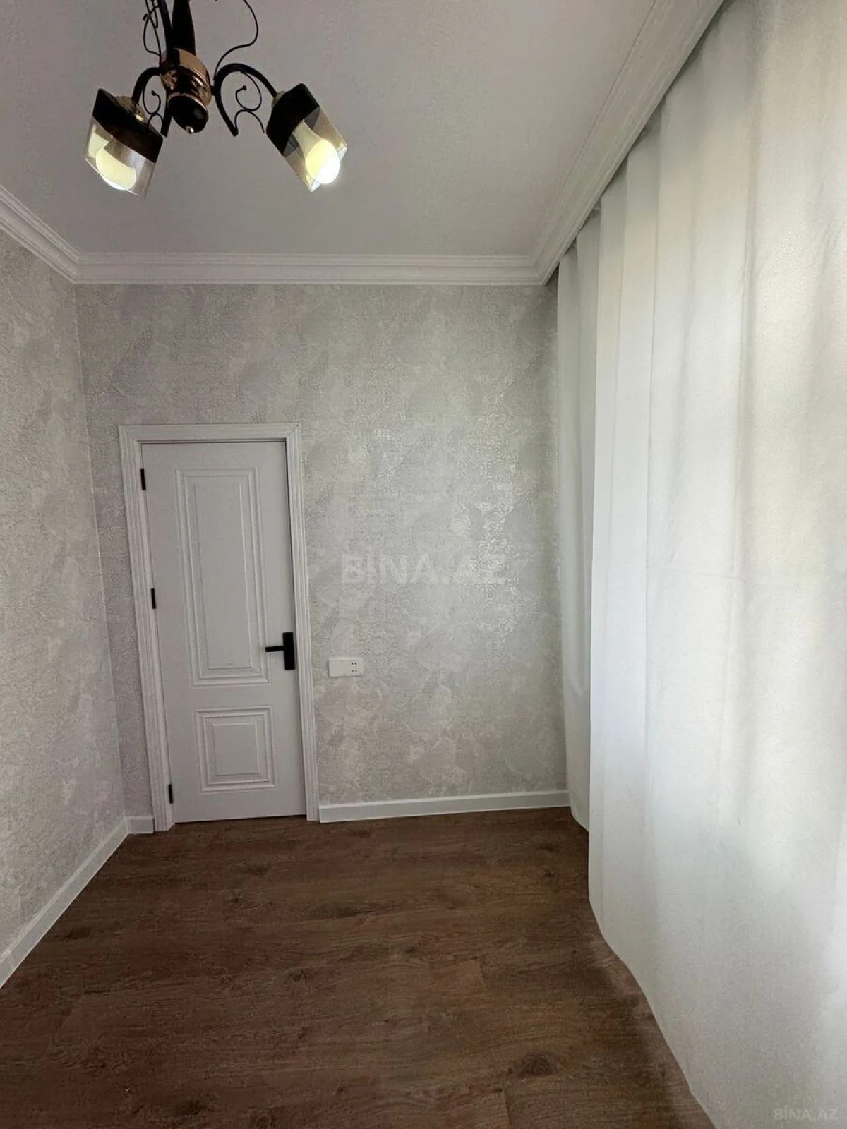 Satılır 3 otaqlı mənzil 54 m²
