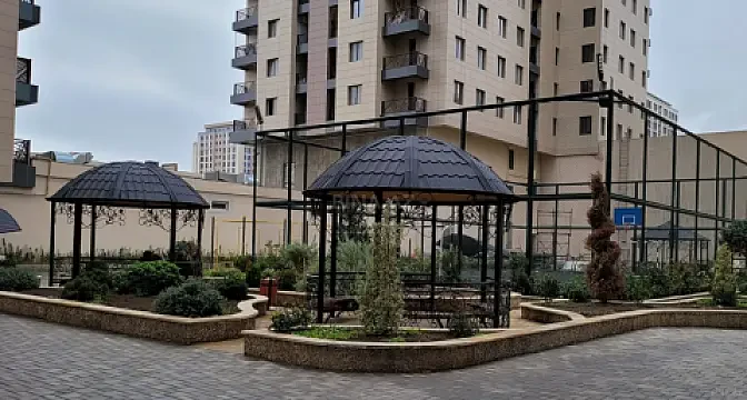 Satılır 2 otaqlı mənzil 88 m²