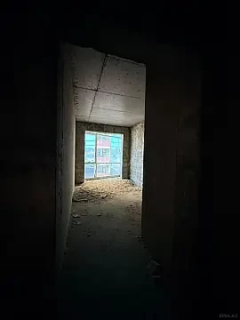Satılır 3 otaqlı mənzil 148 m²