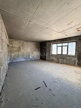 Satılır 3 otaqlı mənzil 148 m²