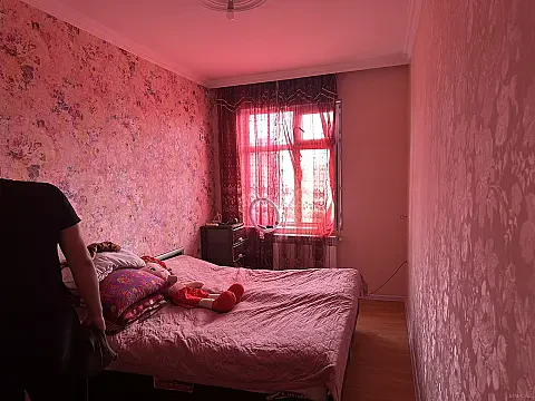 Satılır 2 otaqlı mənzil 50 m²