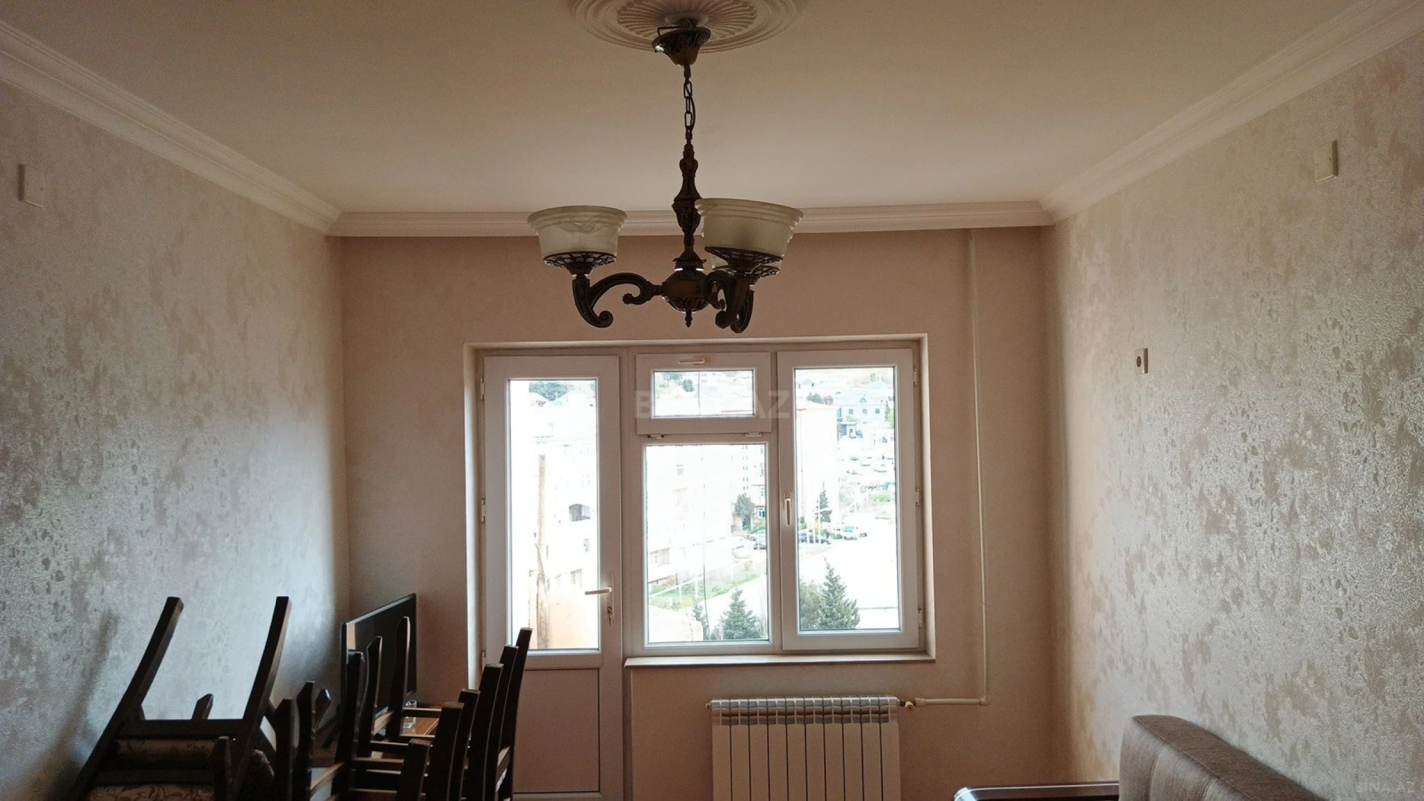 Kirayə verilir 2 otaqlı mənzil 60 m²