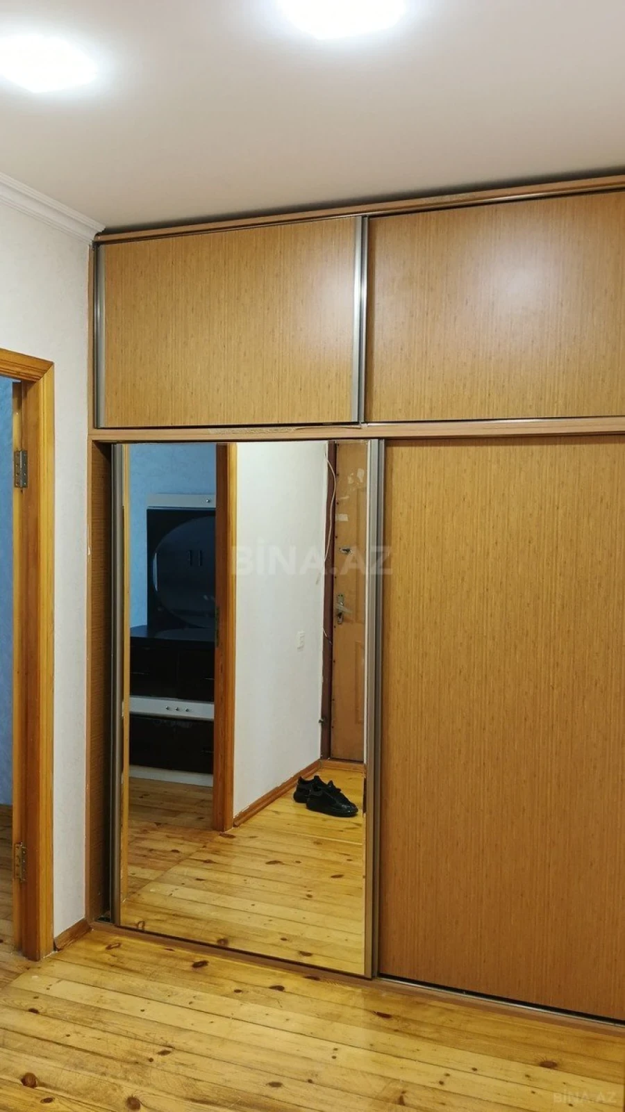 Kirayə verilir 2 otaqlı mənzil 60 m²