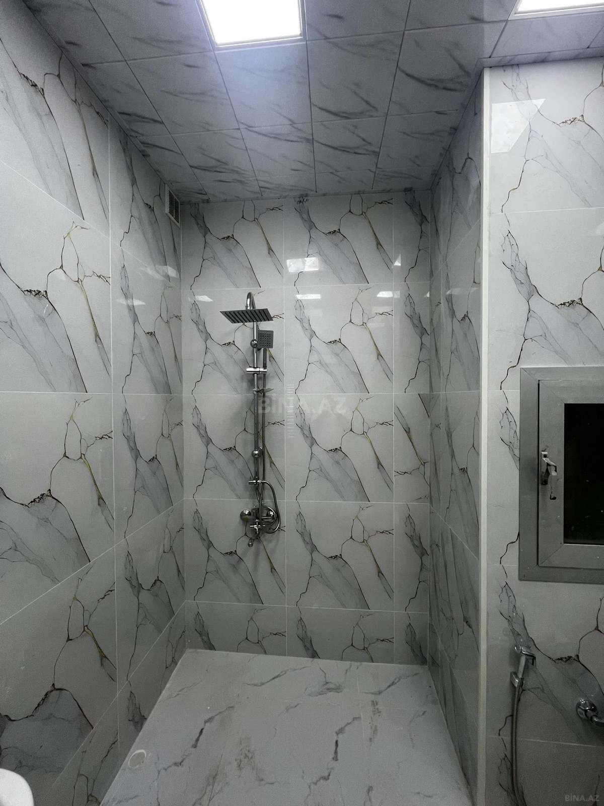 Satılır 3 otaqlı mənzil 59 m²