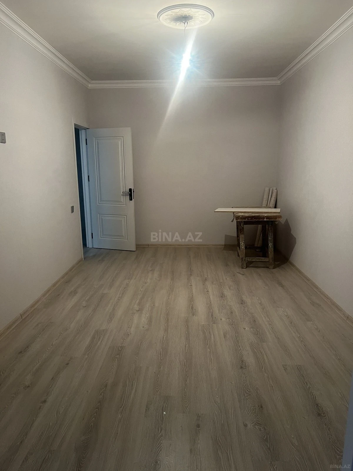 Satılır 3 otaqlı mənzil 59 m²
