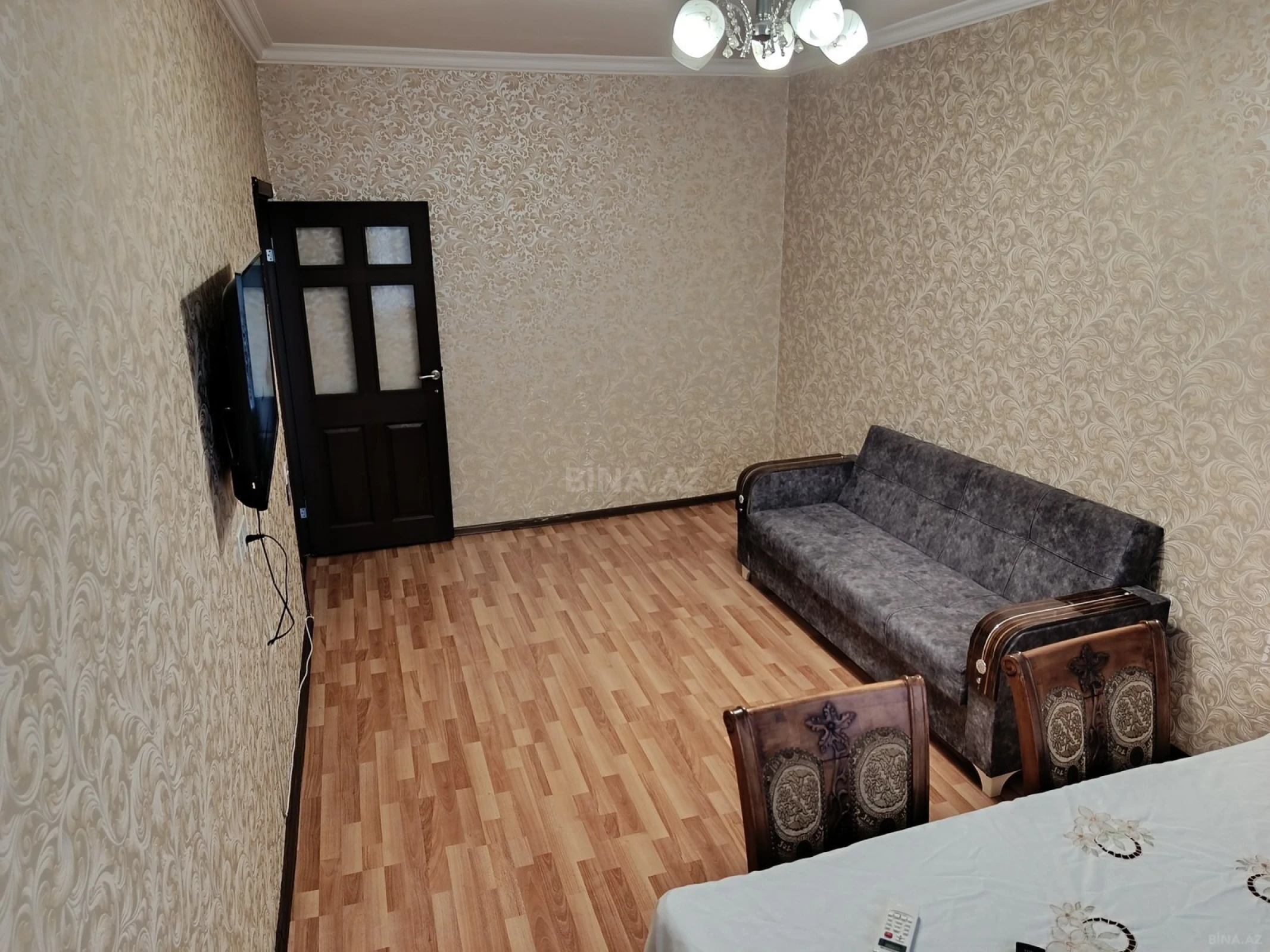 Kirayə verilir 2 otaqlı mənzil 55 m²