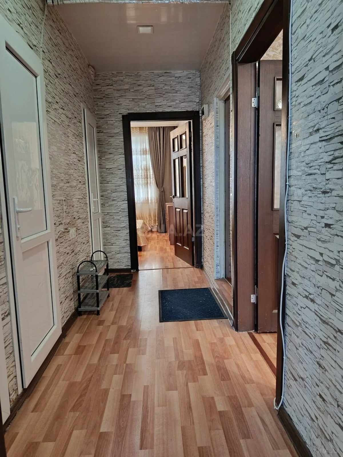 Kirayə verilir 2 otaqlı mənzil 55 m²