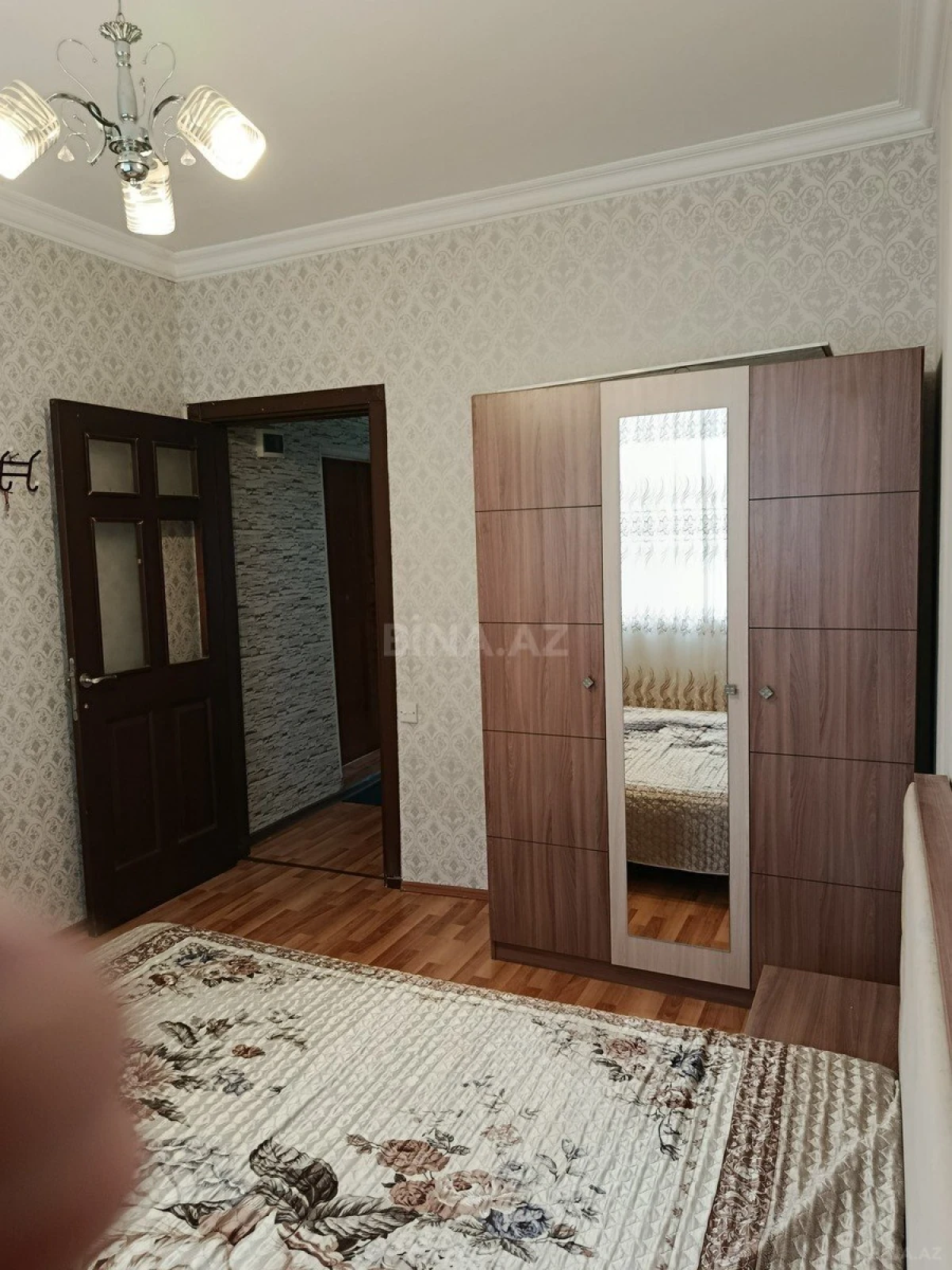 Kirayə verilir 2 otaqlı mənzil 55 m²