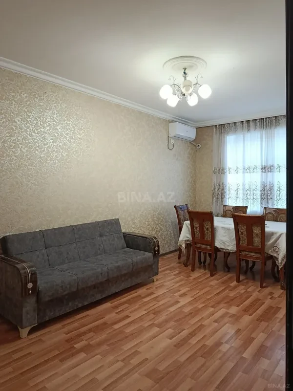 Kirayə verilir 2 otaqlı mənzil 55 m²
