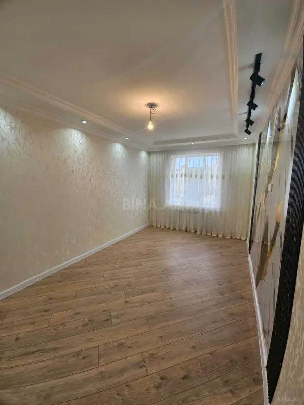 Satılır 3 otaqlı mənzil 75 m²