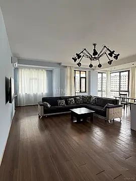 Satılır 4 otaqlı mənzil 156 m² — Bakı 4 otaq 156.00 m²