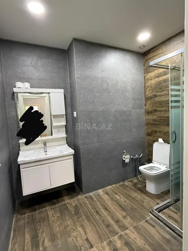 Satılır 4 otaqlı mənzil 156 m²