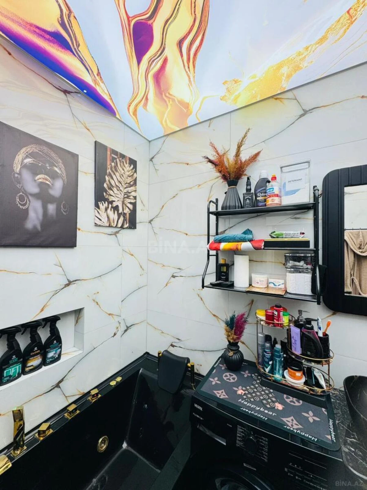 Satılır 2 otaqlı mənzil 107 m²