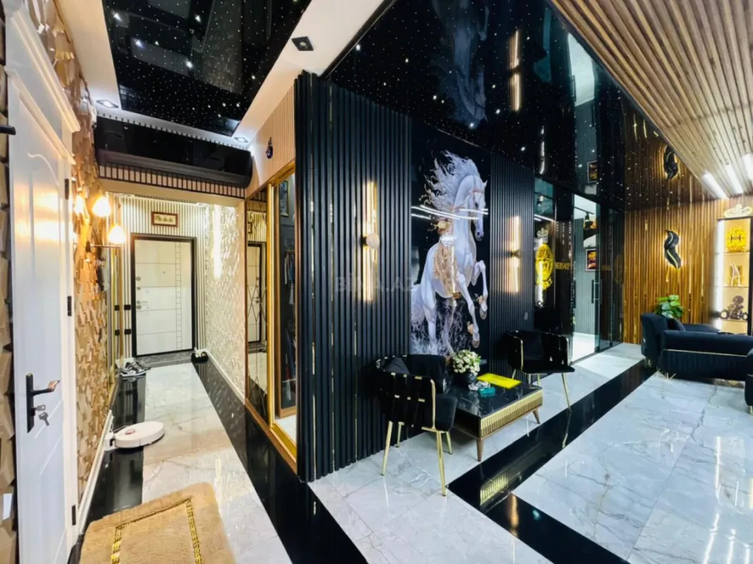 Satılır 2 otaqlı mənzil 107 m²