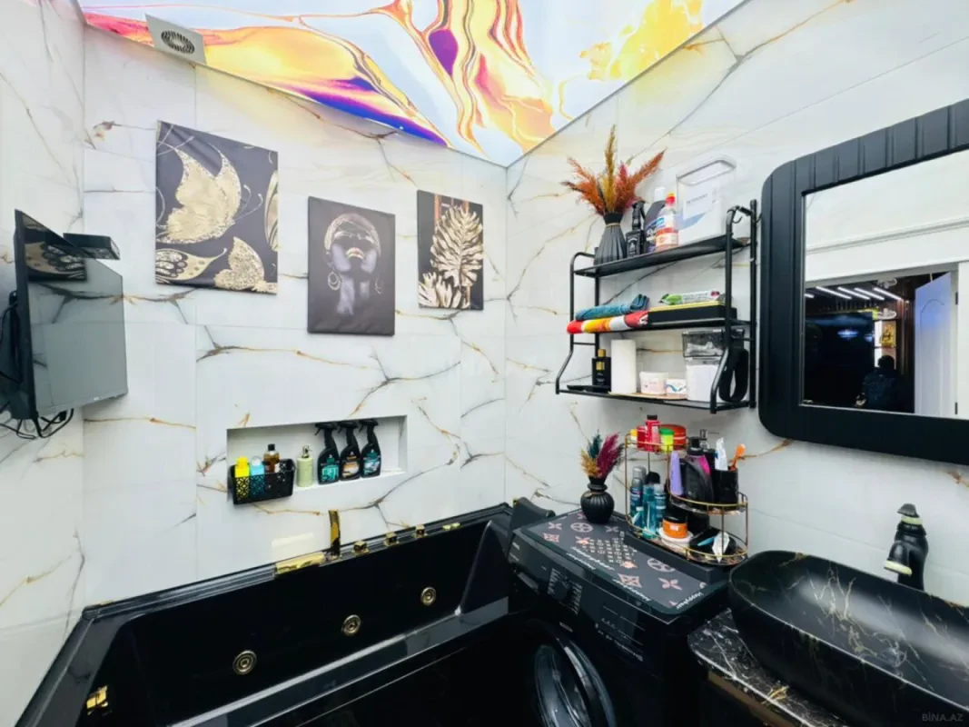 Satılır 2 otaqlı mənzil 107 m²