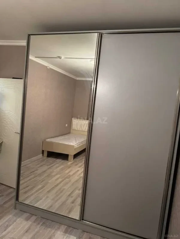Kirayə verilir 2 otaqlı mənzil 70 m²