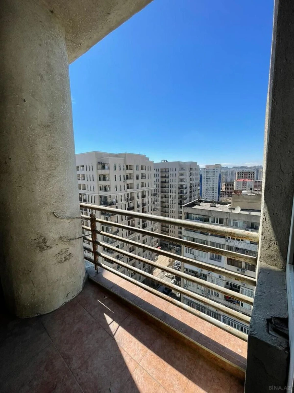 Kirayə verilir 5 otaqlı ofis 250 m²