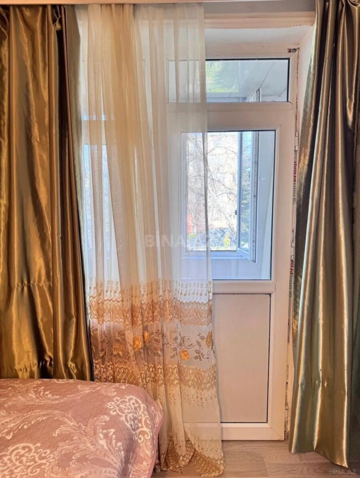 Satılır 1 otaqlı mənzil 35 m²