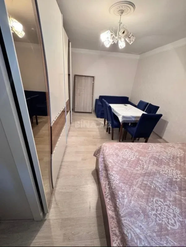 Satılır 1 otaqlı mənzil 35 m²